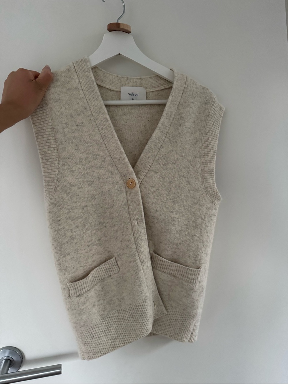 Wilfred Knit Button Vest